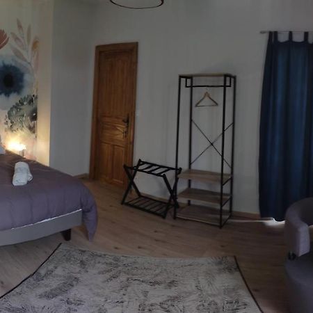 Bed and Breakfast Domaine Les Garrigues Puygaillard-de-Quercy Exteriér fotografie