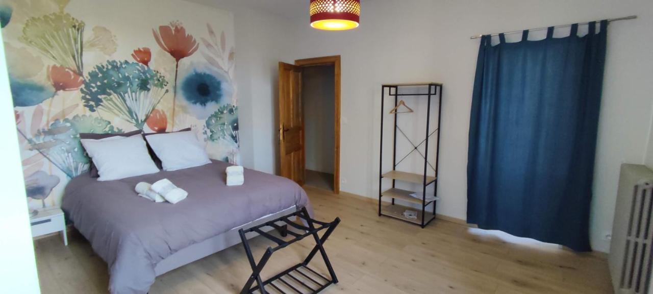 Bed and Breakfast Domaine Les Garrigues Puygaillard-de-Quercy Exteriér fotografie